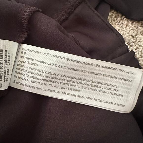 Abercrombie & Fitch black satin long-sleeve v-neck top size M - Picture 8 of 13